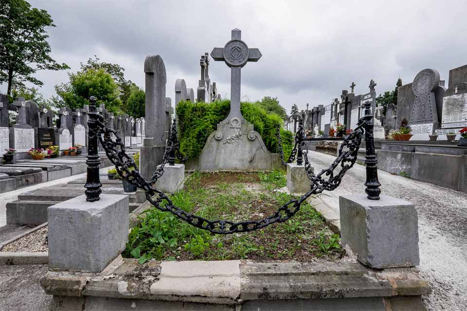Tumbas y lápidas Cementerio de Polloe de San Sebastian