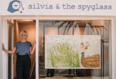 Silvia & the Spyglass