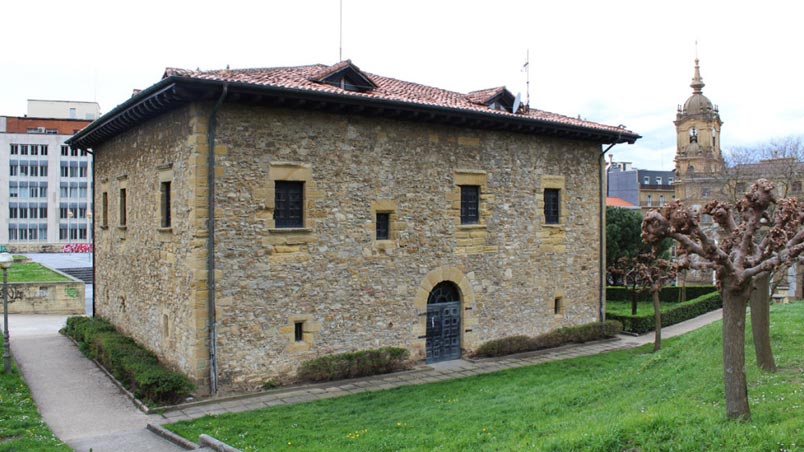 Fachada de la Casa de los Oquendo