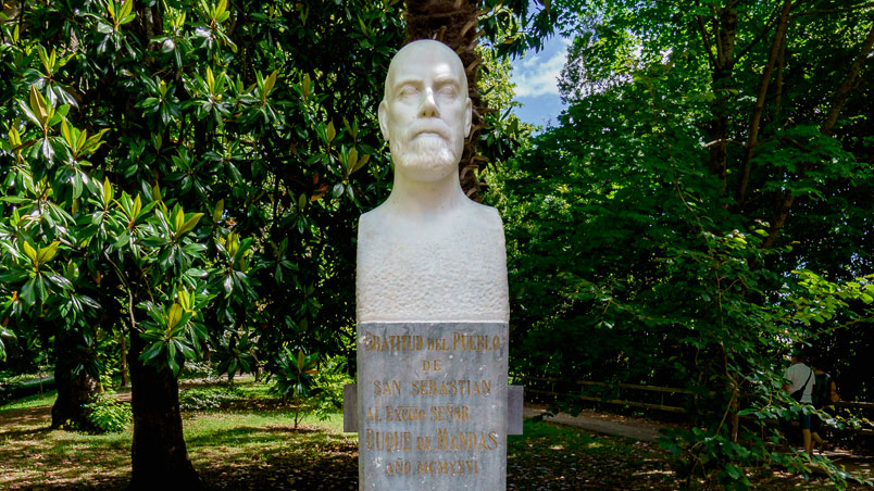 Bust of the Duke of Mandas