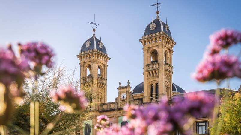 Exterior del Ayuntamiento de San Sebastián