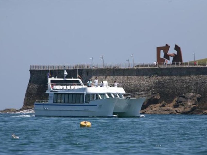 catamaran 6