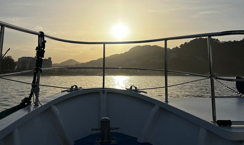 catamaran donostia 4