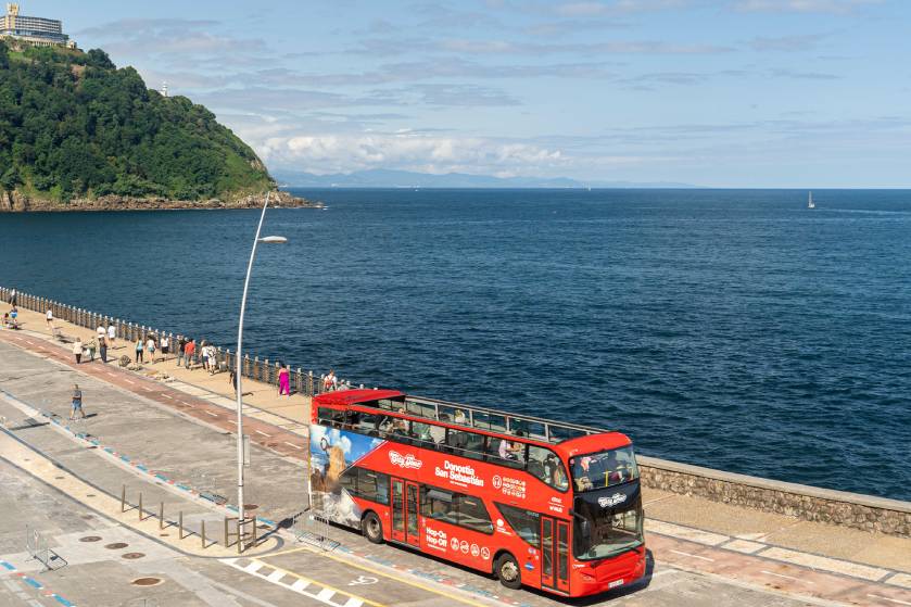 Tourist bus