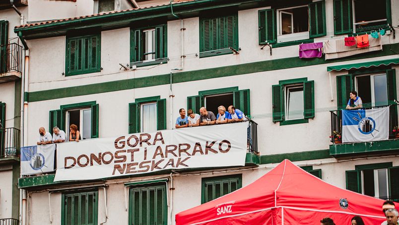 donostiarrako neskak