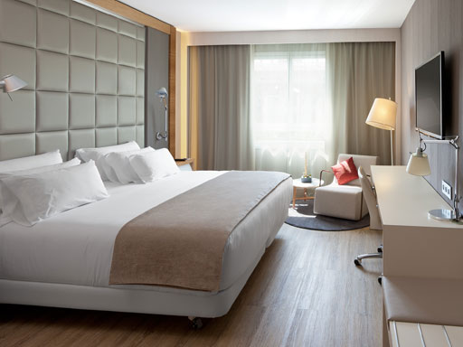Chambre de l'Hotel NH Aranzazu