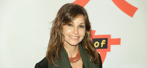 Gina Gershon