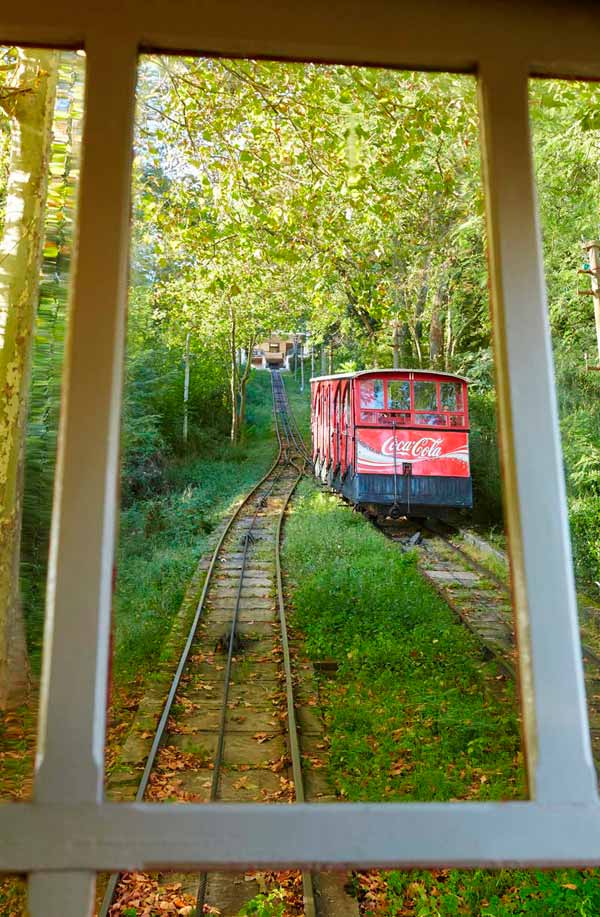 Funicular subiendo al Monte Igeldo