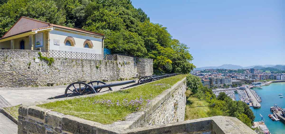 Vistas de San Sebastián desde el la Batería de las Damas