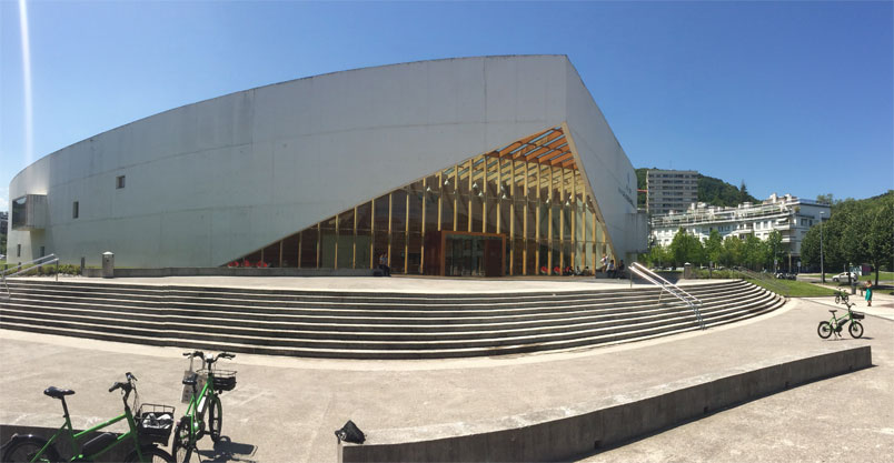 barrios-ss-bici-carlos-santamaria-biblioteca